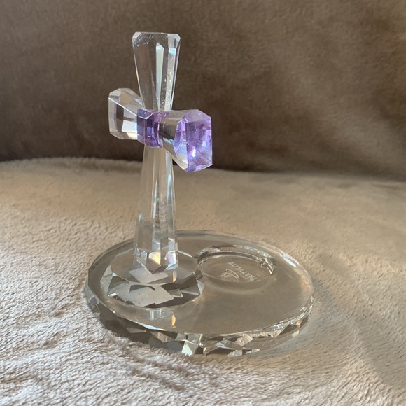 Sparkle Lite Crystal Cross Tealight Holder - Picture 3 of 4